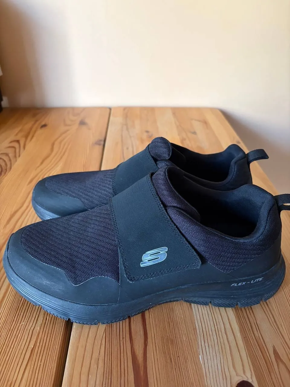 Baskets Skechers Air-Cooled Slip-on, photo 2
